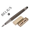 PLUMA BELIUS NEPTUNO ALUMINIO TEXTURA WAVY COLOR CAQUI TINTA AZUL CAJA DE DISEÑO