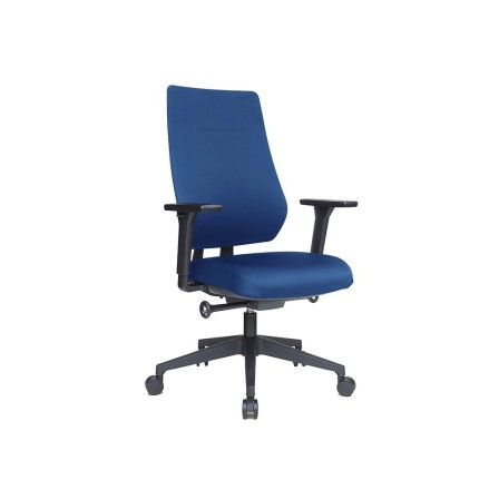 SILLA ROCADA DIRECCION BRAZOS REGULABLES BASE POLIMERO RESPALDO Y ASIENTO EN TELA IGNIFUGA AZUL 610X680X1075 MM