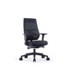 SILLA ROCADA DIRECCION CON BRAZOS REGULABLES BASE POLIMERO RESPALDO DE MALLA Y ASIENTO EN TELA NEGRO